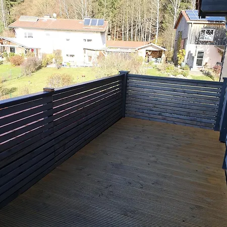 Apartment Am Roten Berg *